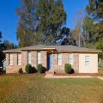 2532 Oak Leaf Ln Adamsville, AL 35005