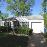 9769 Vickie Pl, St Louis MO 63136